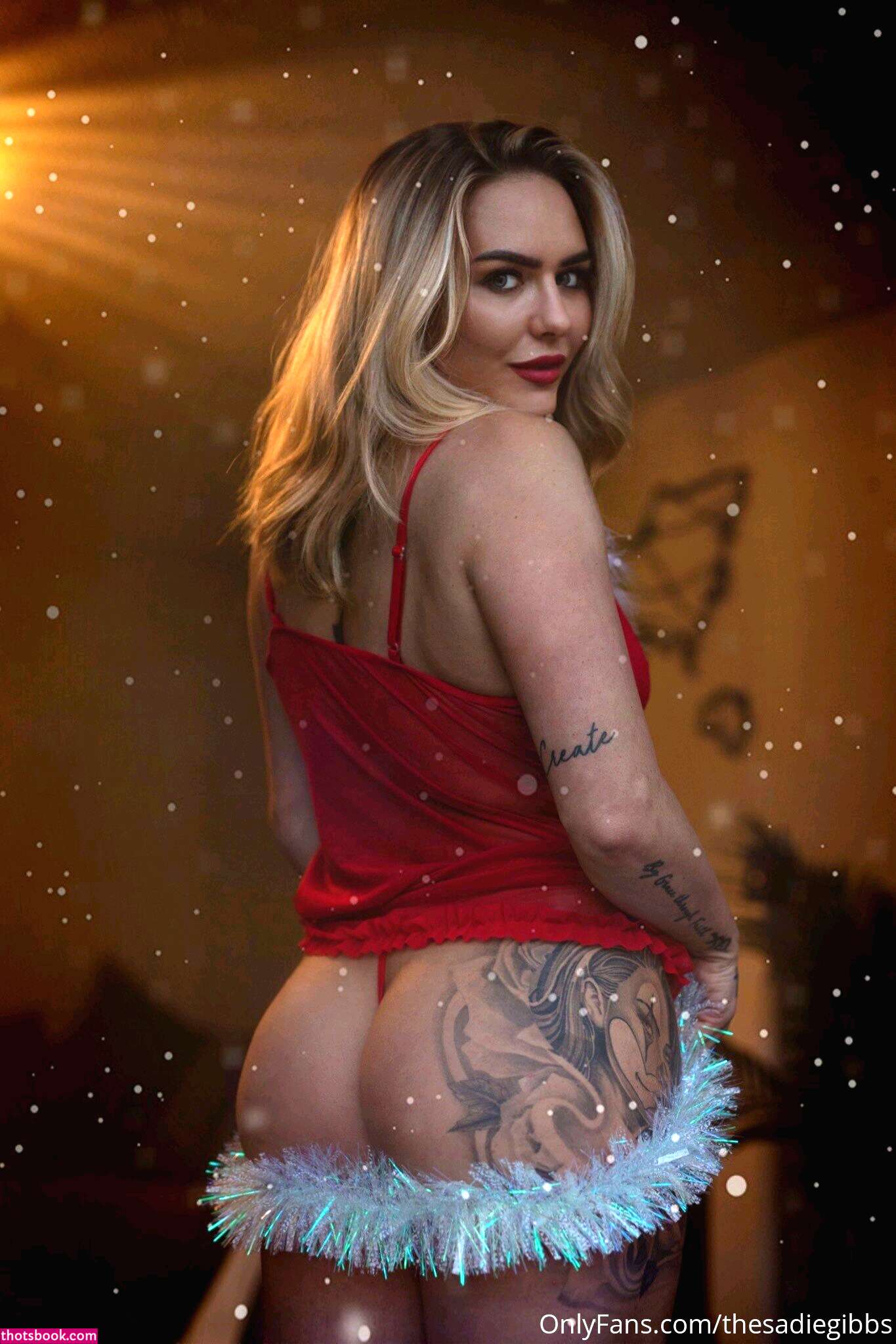 Sadie Gibbs Photo #50