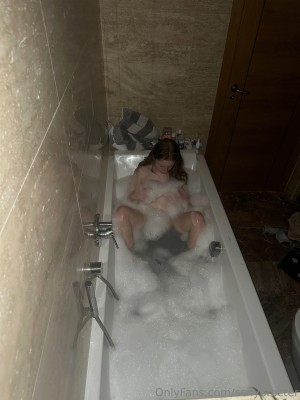 Kay Proctor Photo #101