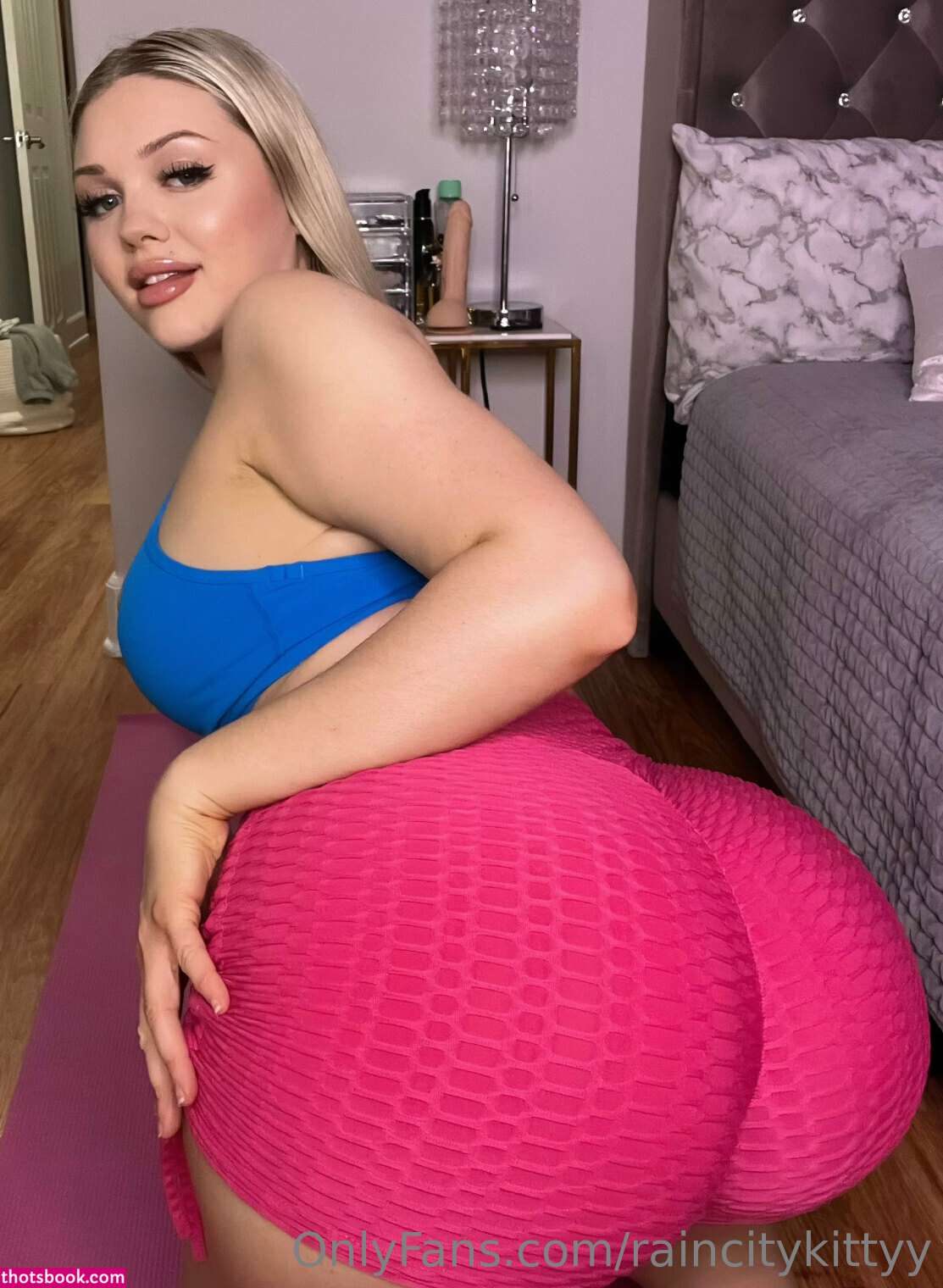 Raincitykittyy Photo #87