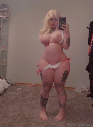 Venomous Dolly Photo #300