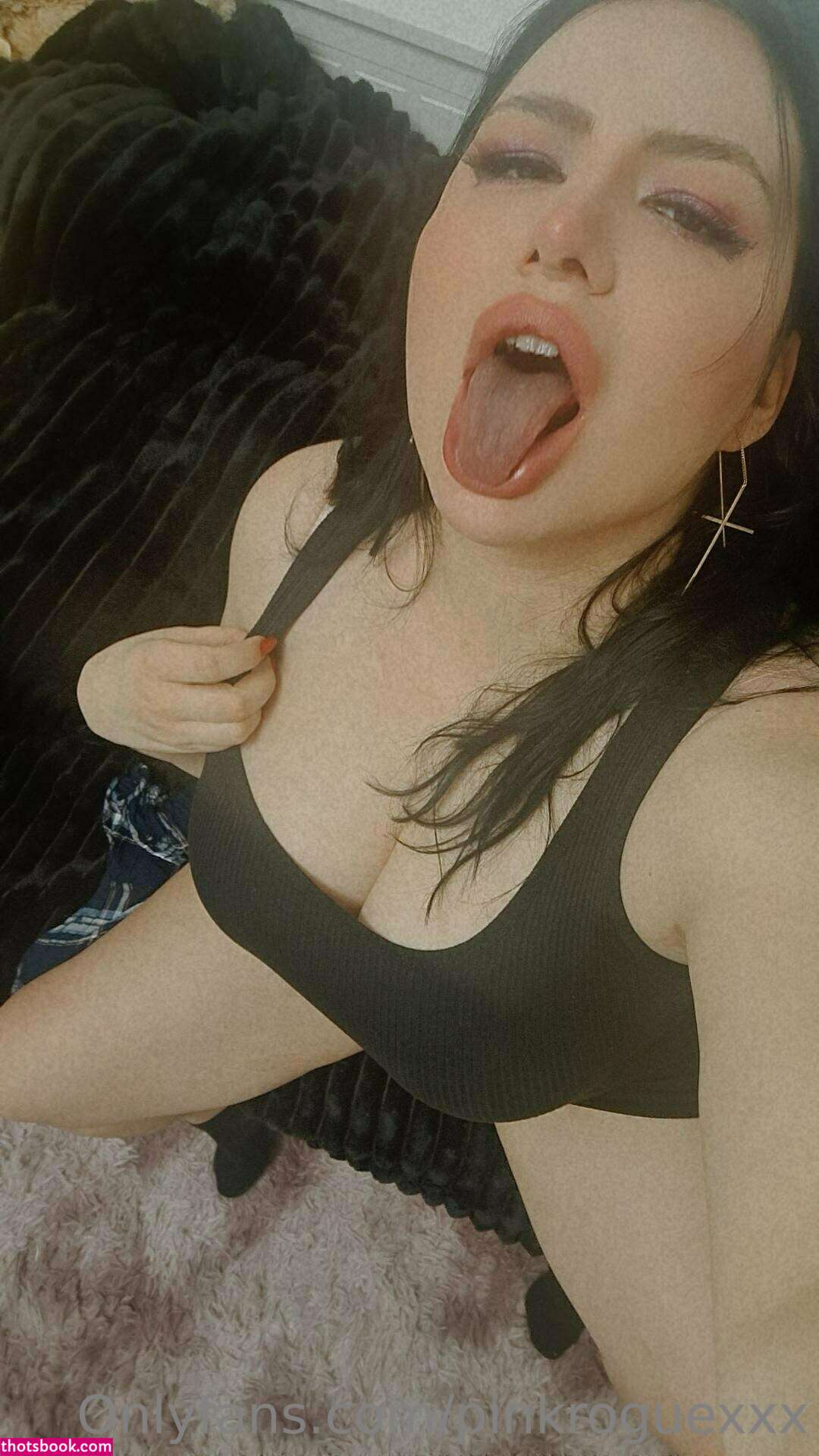 sexyyrogue Photo #18