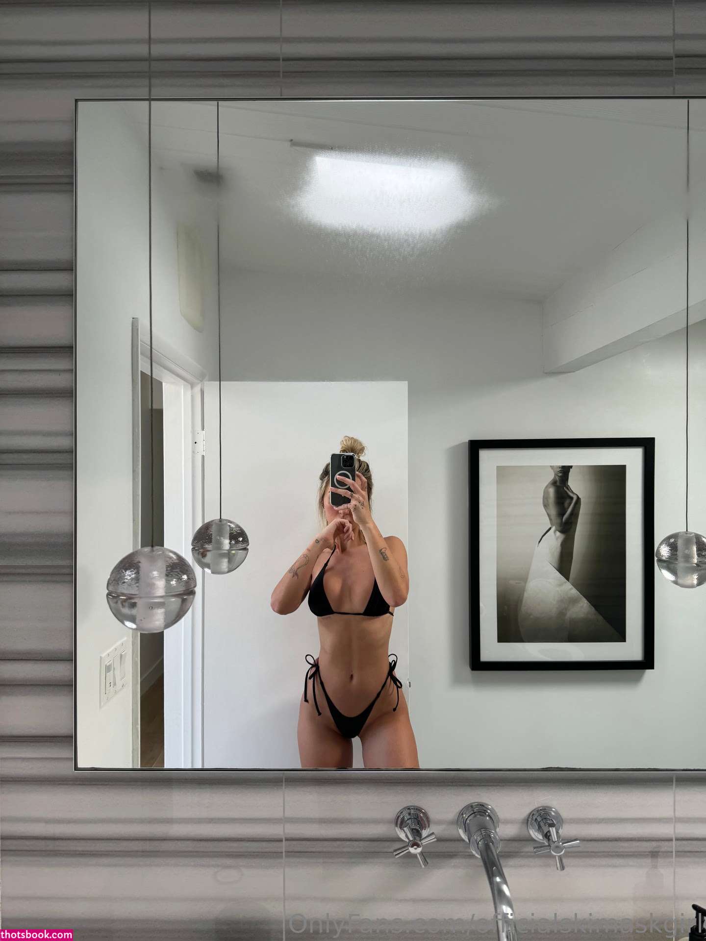 Briana Armbruster Photo #499