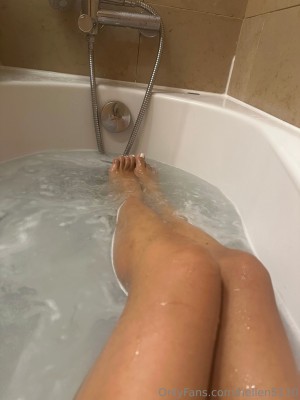 Hellen Karoline Photo #216