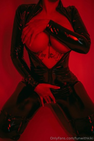 Kiki Daniels Photo #147