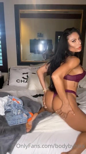 Nicole Amato Video #176