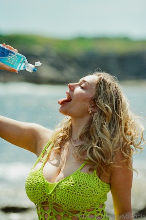 Avalon Hope Photo #149