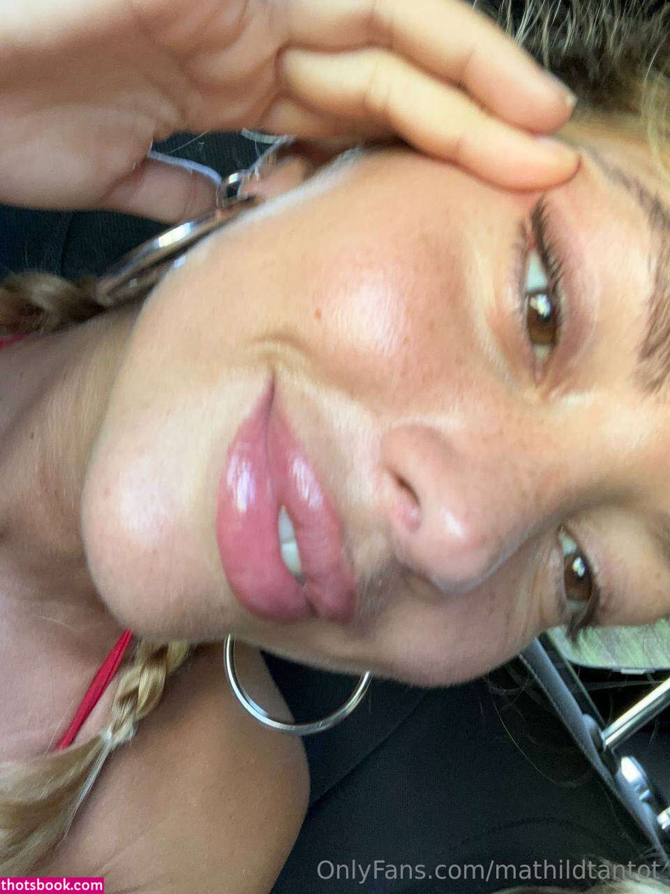 Tantot Twins Photo #249