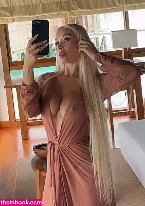 Daniella Chavez Photo #94