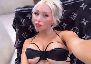 Daniella Chavez Photo #111