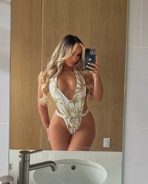 Gabriella Farias Photo #13