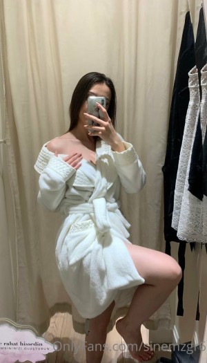 Sinem Ozgur Photo #49