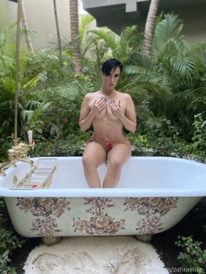Zahra Elise Photo #8