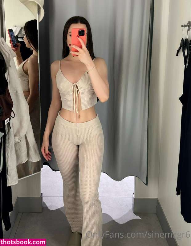 Sinem Ozgur Photo #110