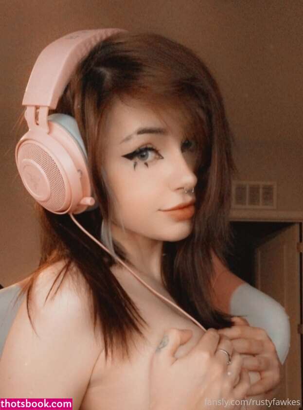 Rusty Fawkes Photo #791