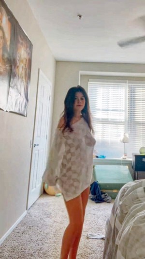 Bethanylouwhoo Photo #8