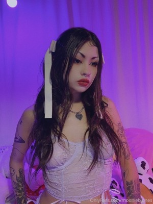 mooniebjones Photo #16