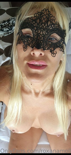 Roxanamoll Photo #33