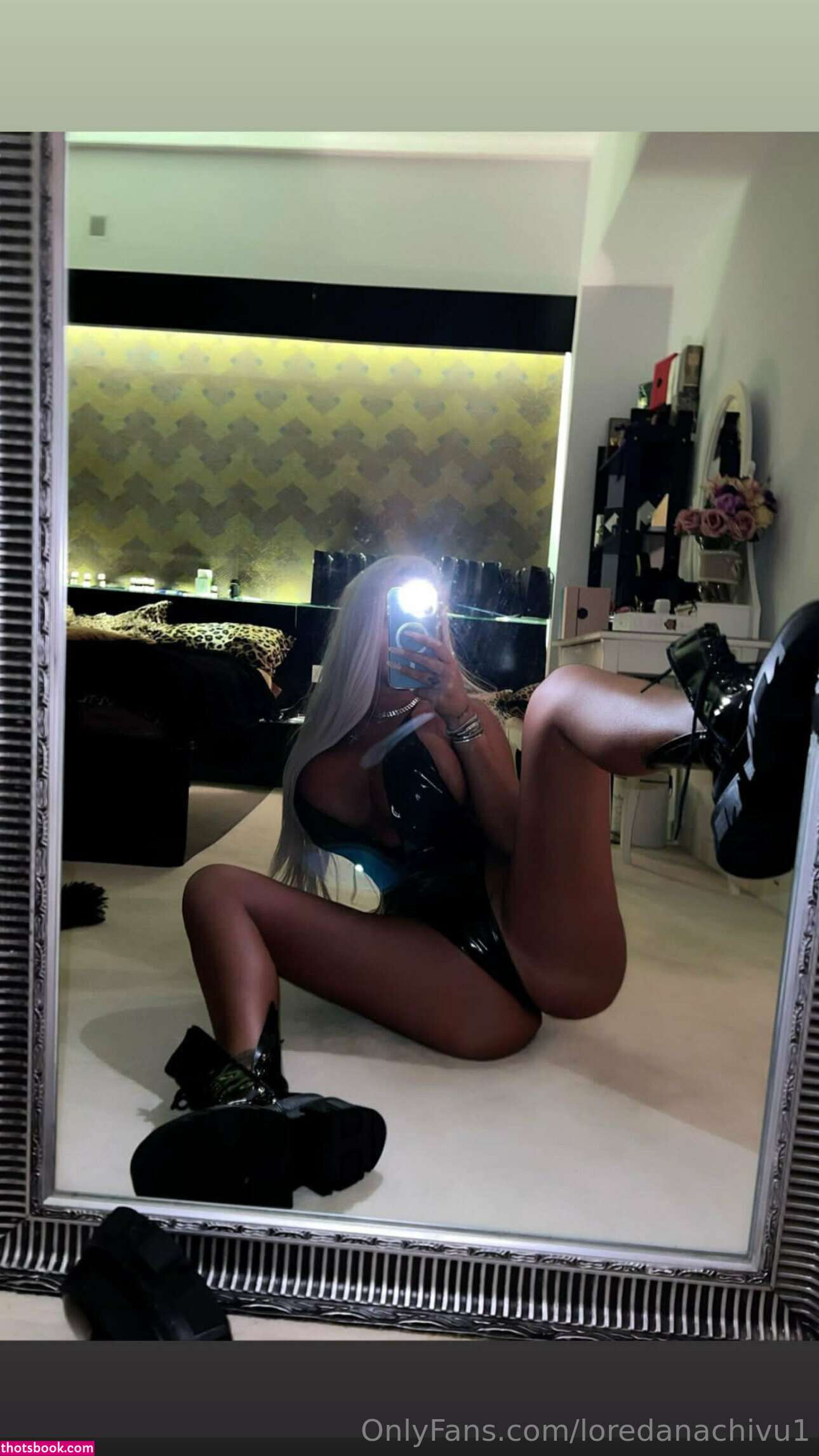 Loredana Chivu Photo #65