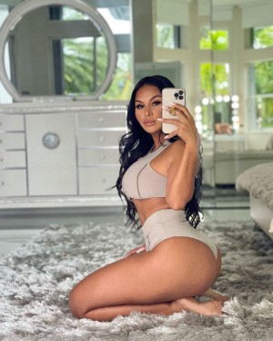 Dollycastro Photo #162