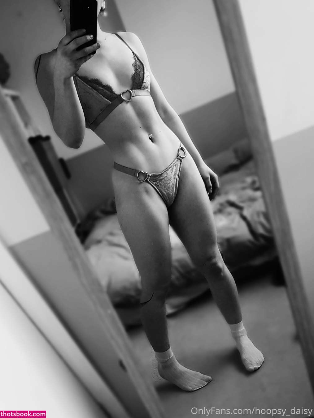 Hoopsydaisy Photo #78