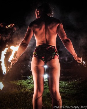 Hoopsydaisy Photo #125