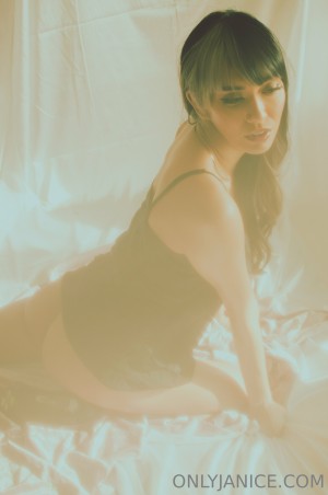 Janice Griffith Photo #228