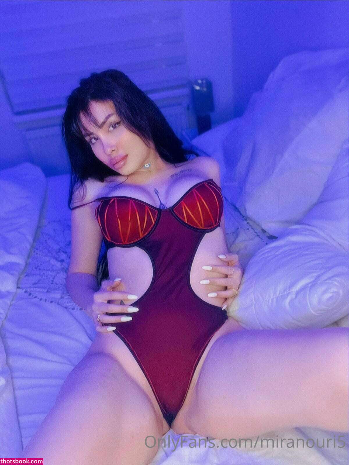 Mira Nouri Photo #59