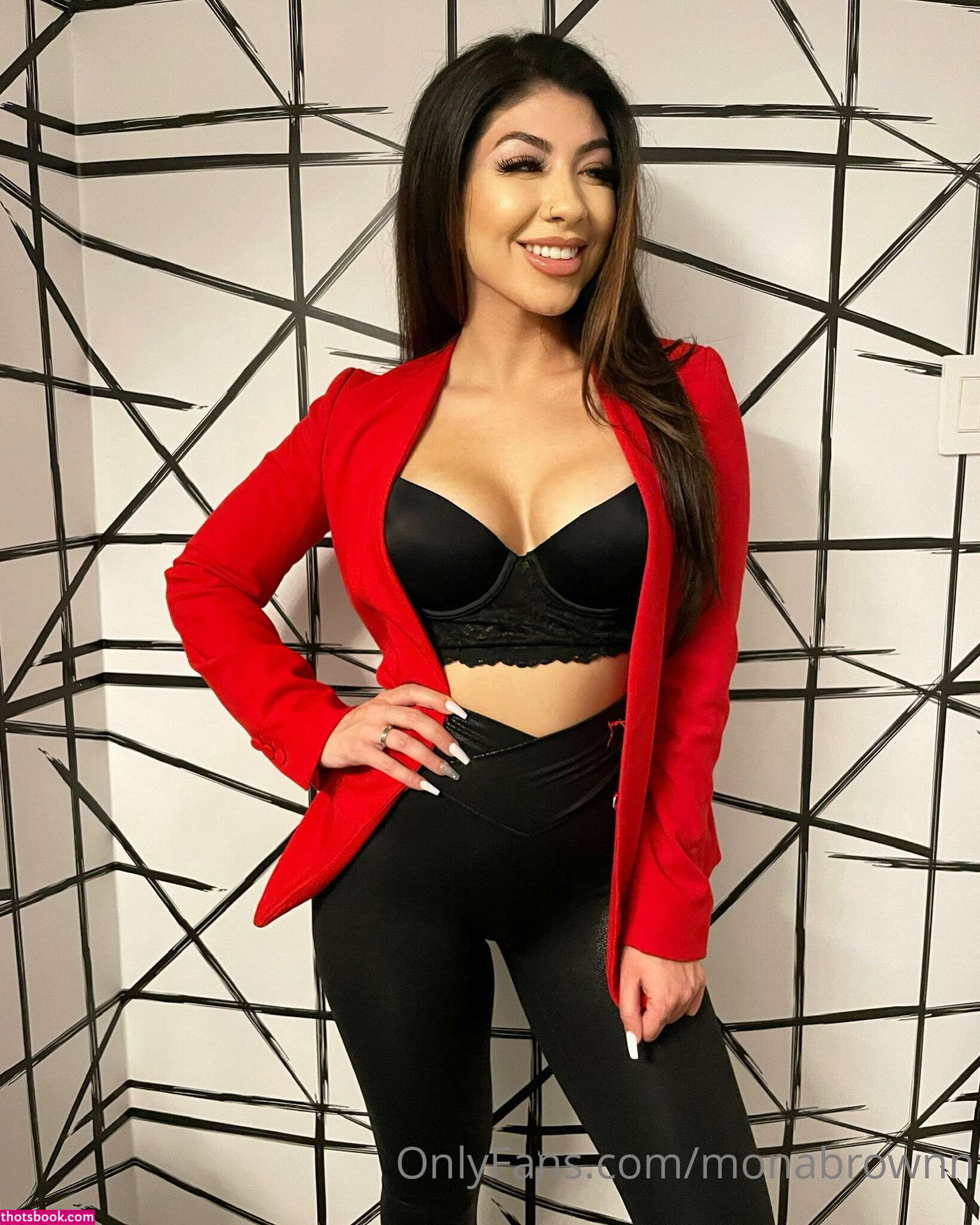 Mona Rhazi Photo #82