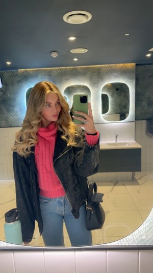 Amelie May Photo #20