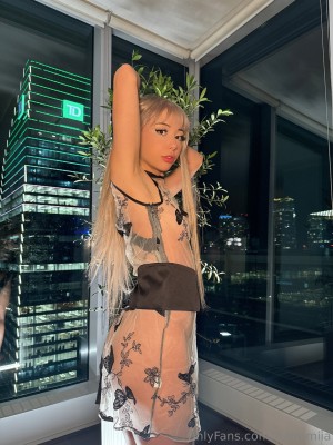 Izzybunnies Photo #654