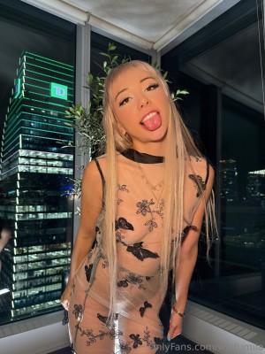 Izzybunnies Photo #686