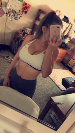 Abbey Wilson Photo #12