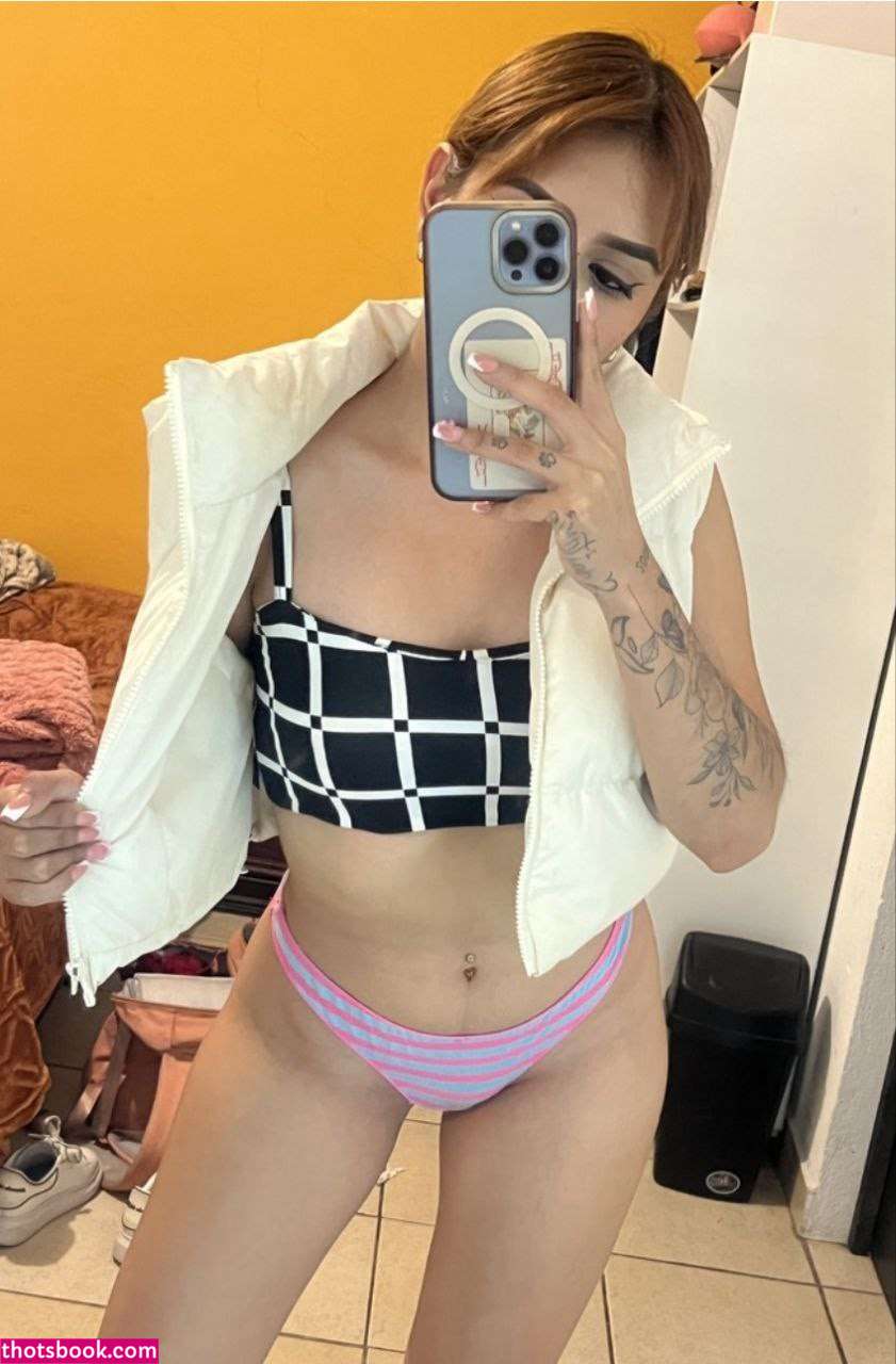 Aurora Menchaca Photo #41