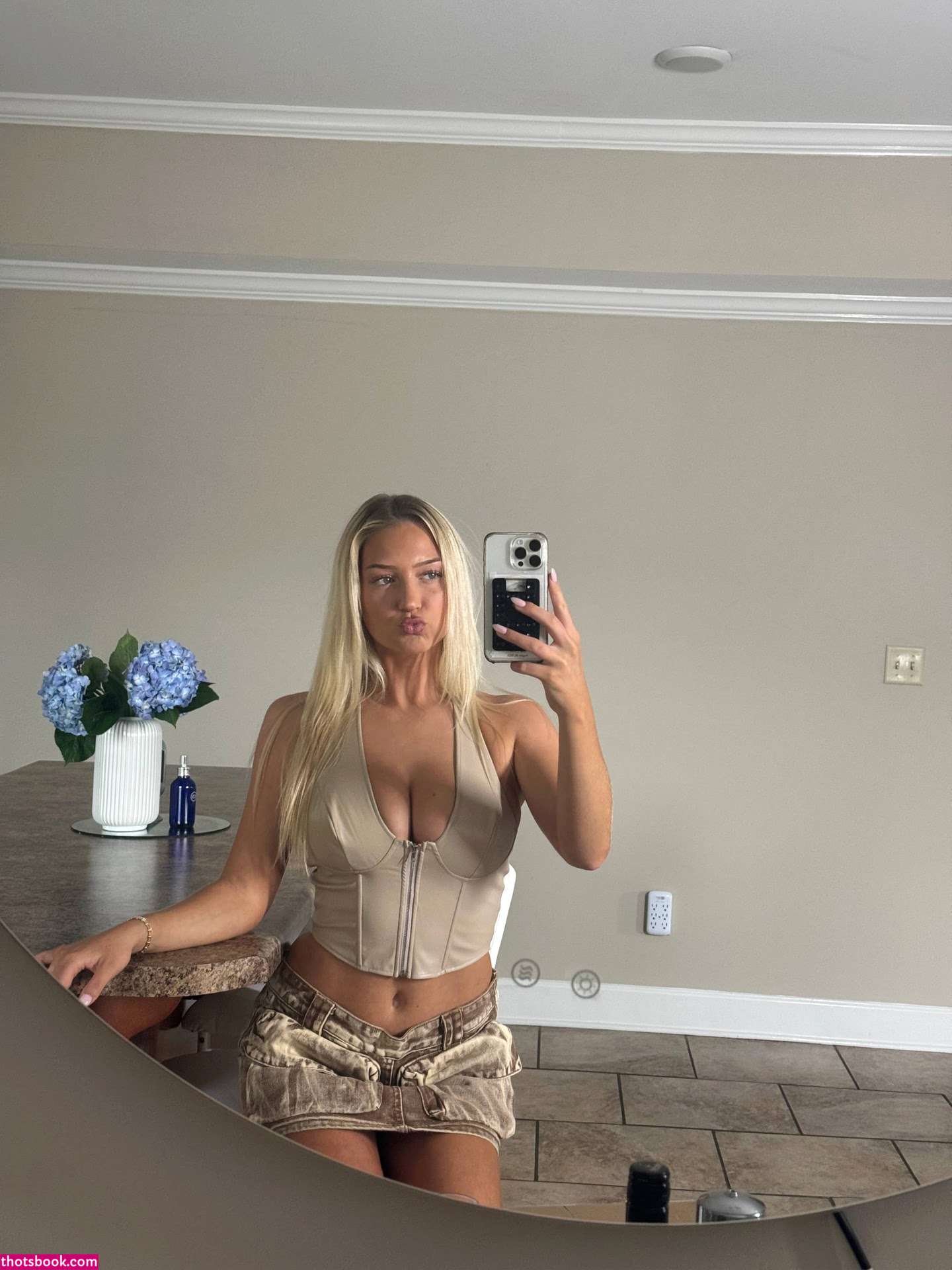 iamsydneythomas Photo #18