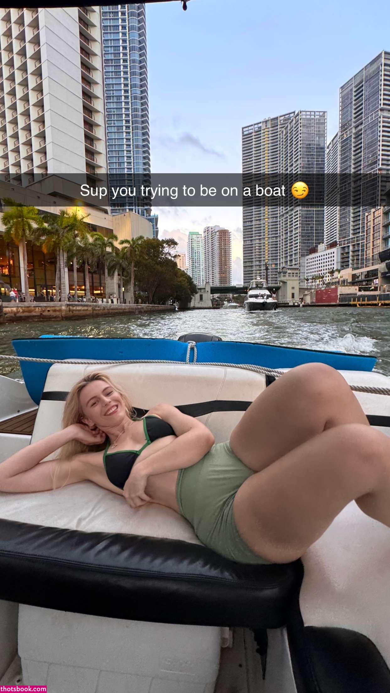 Vera Dijkmans Photo #366