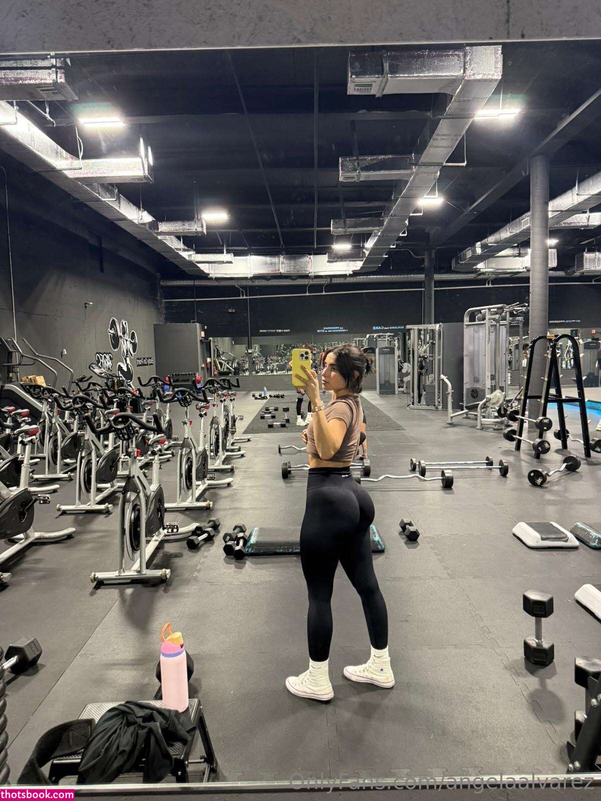 Angela Alvarez Photo #343