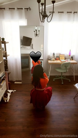 Cottontailva Photo #133