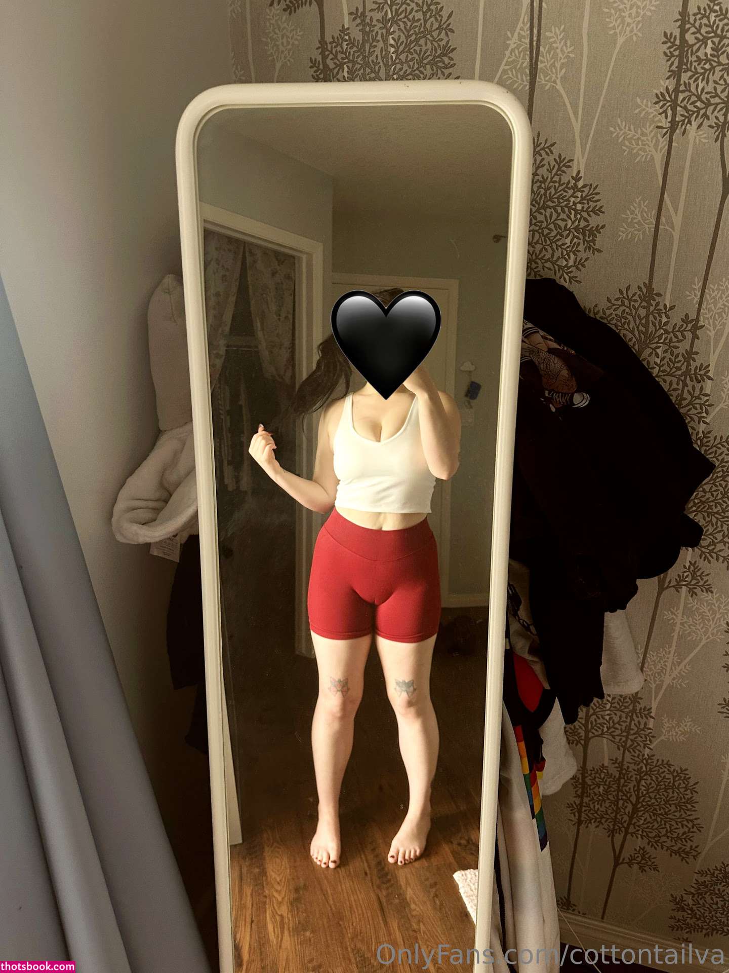 Cottontailva Photo #144