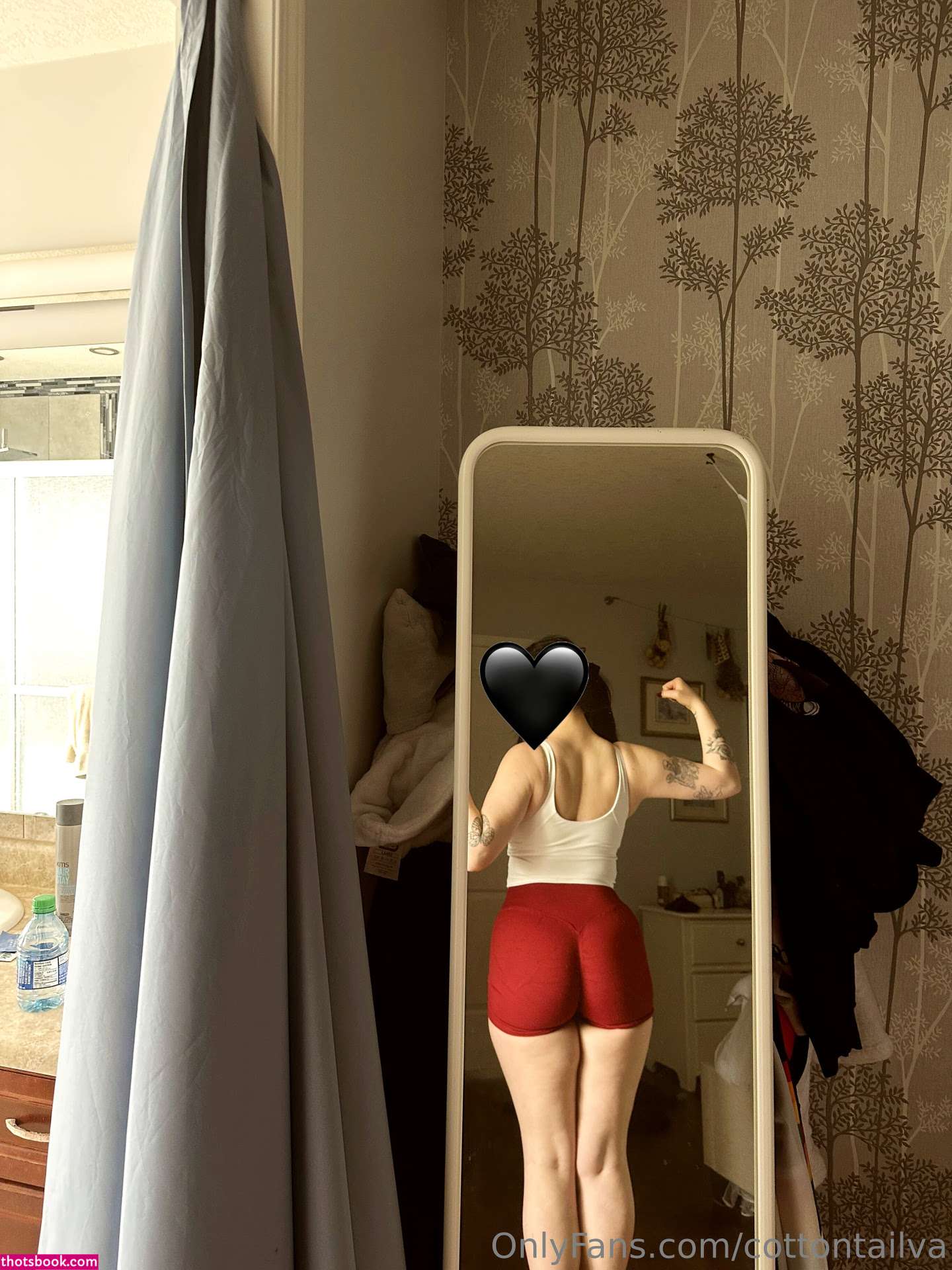 Cottontailva Photo #149