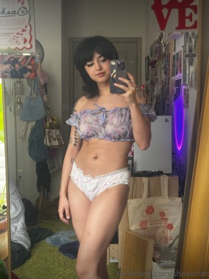 Shea Briar Photo #189