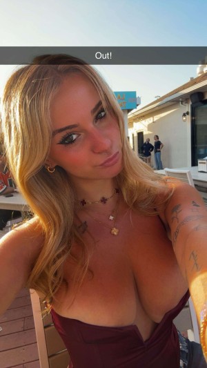 Kaitlyn Krems Photo #622