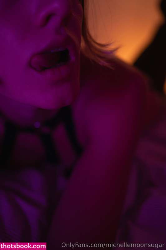 Ellie Land Photo #222