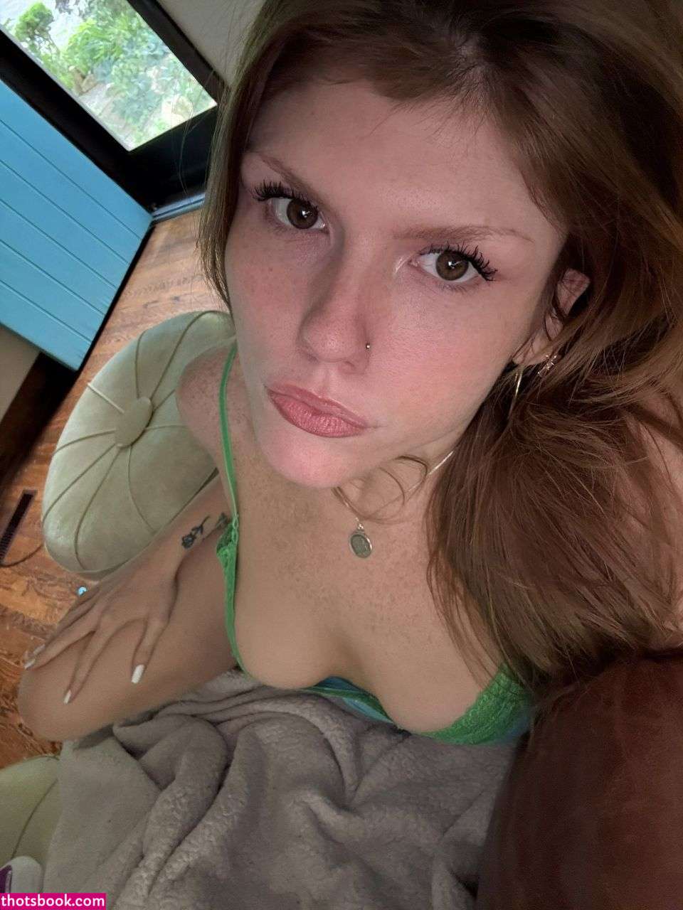 Mimosamantha Photo #39