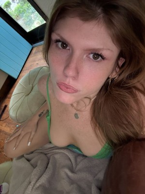 Mimosamantha Photo #39