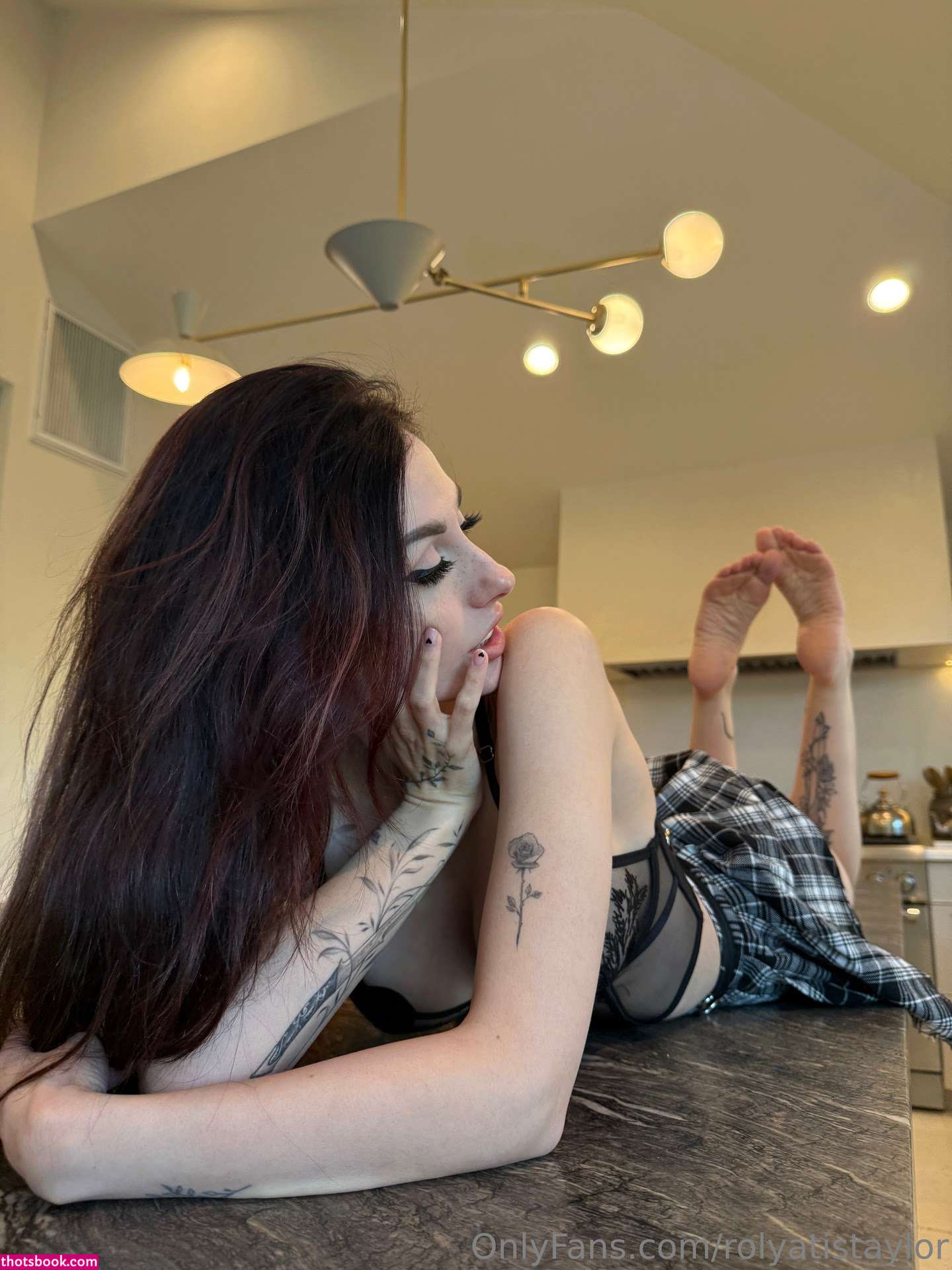 Rolyatistaylor Photo #684