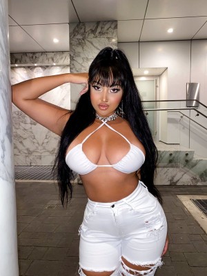 arianasayani Photo #31