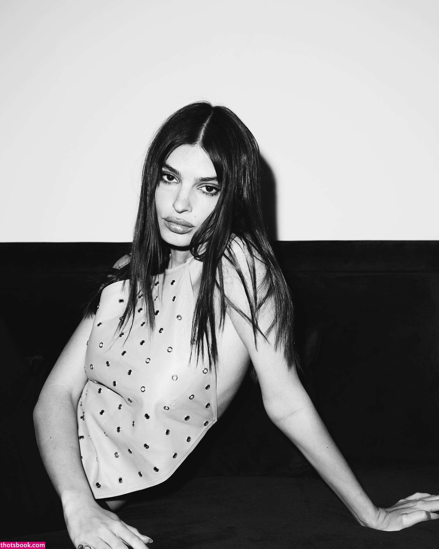 Emily Ratajkowski Photo #359