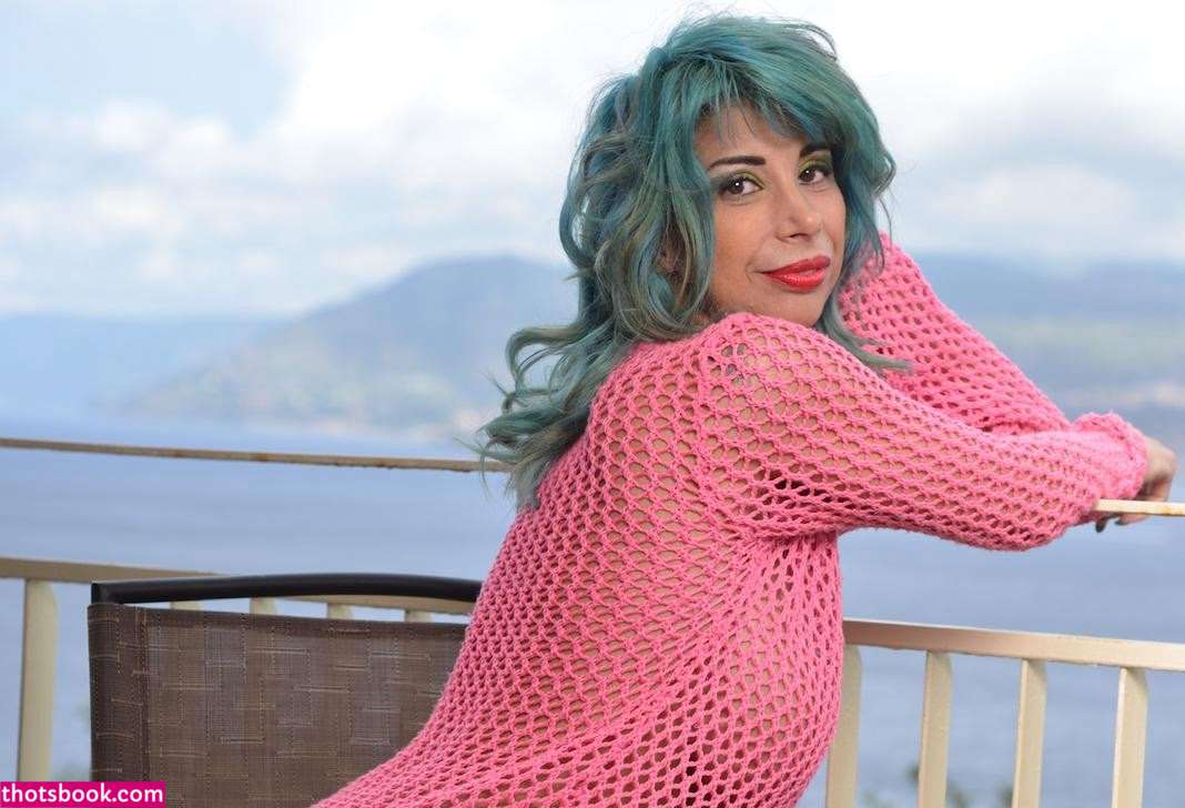 Fenice Modella Photo #4