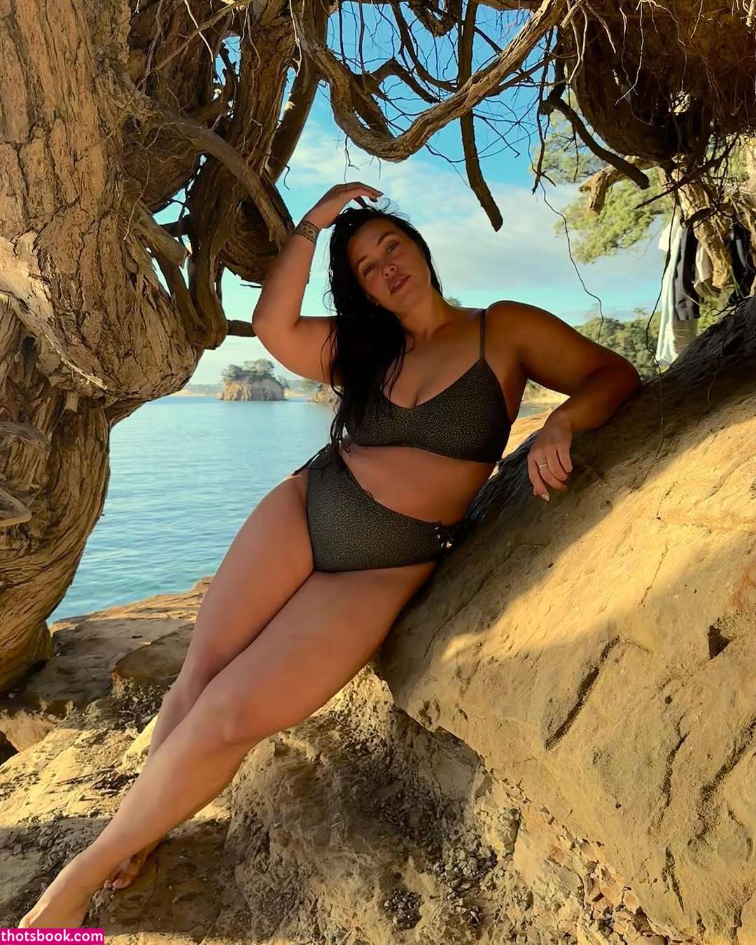 Isabellamoore Photo #35