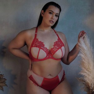 Isabellamoore Photo #33